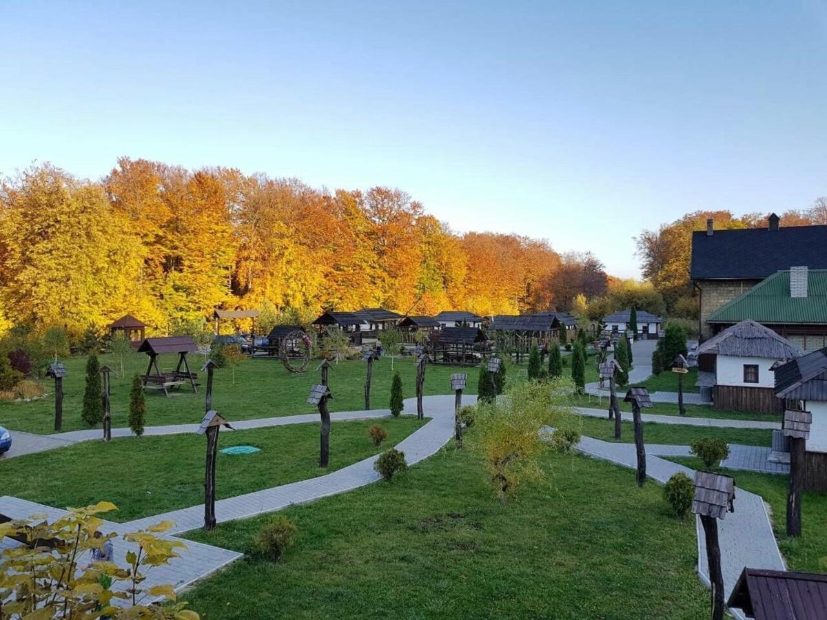Orlyne Gnizdo Hotel Chernivtsi Luaran gambar