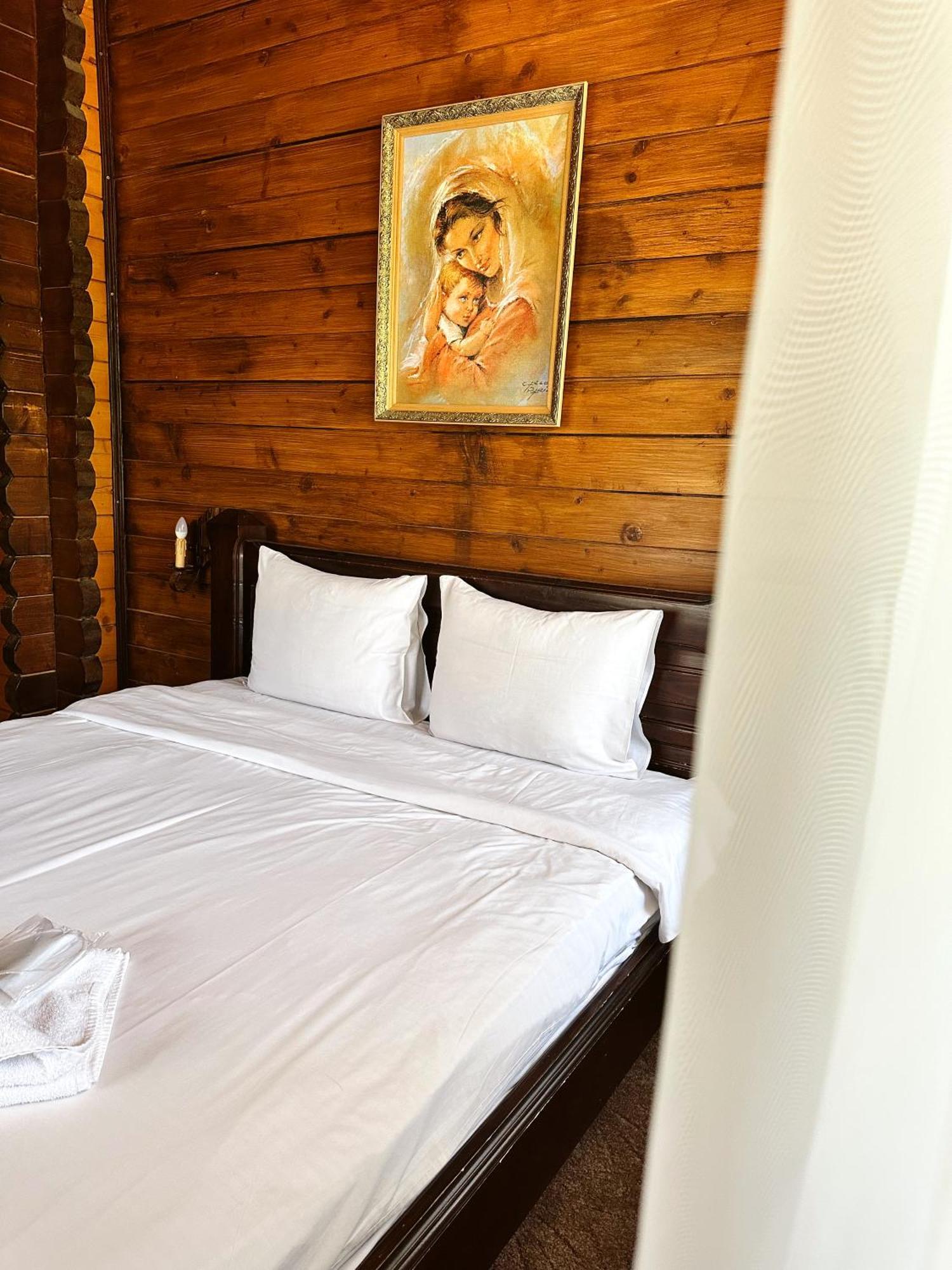 Orlyne Gnizdo Hotel Chernivtsi Luaran gambar
