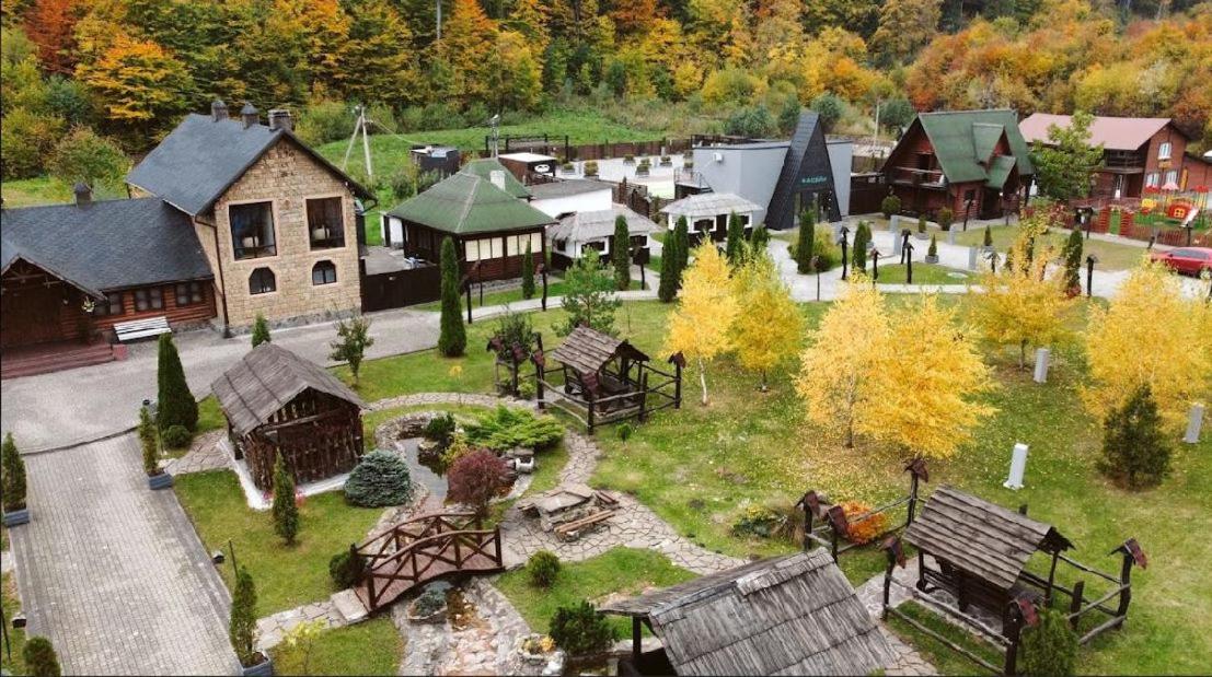 Orlyne Gnizdo Hotel Chernivtsi Luaran gambar