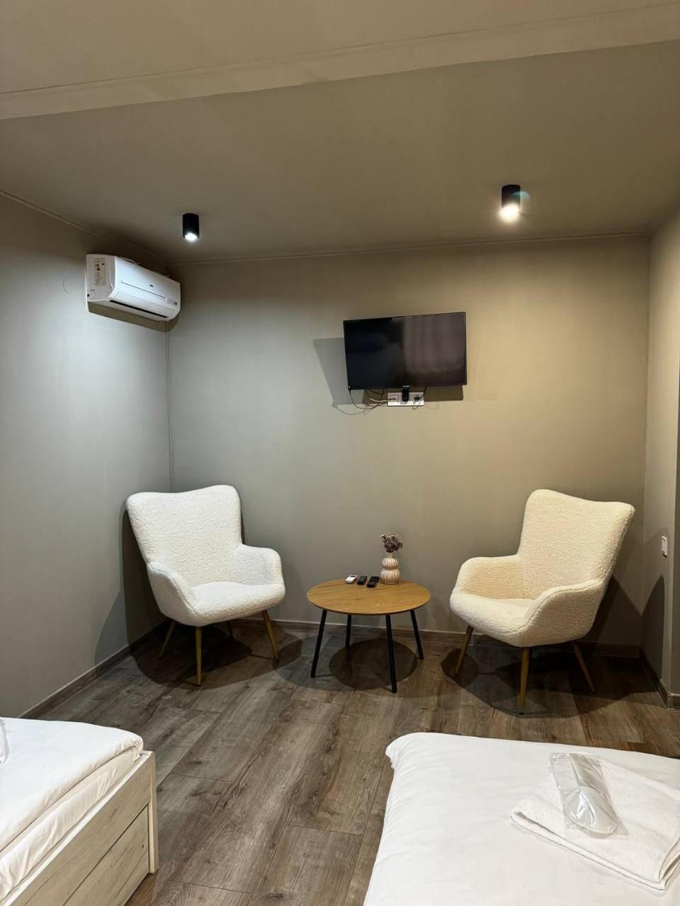 Orlyne Gnizdo Hotel Chernivtsi Bilik gambar